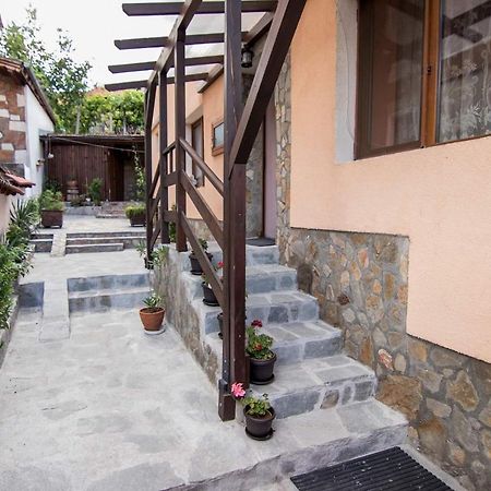 Фън Шуй Къща За Гости 88 Dobrinishte Esterno foto